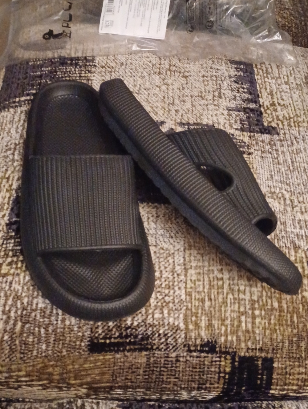4/$40 New Black Slides - Size EU48-49